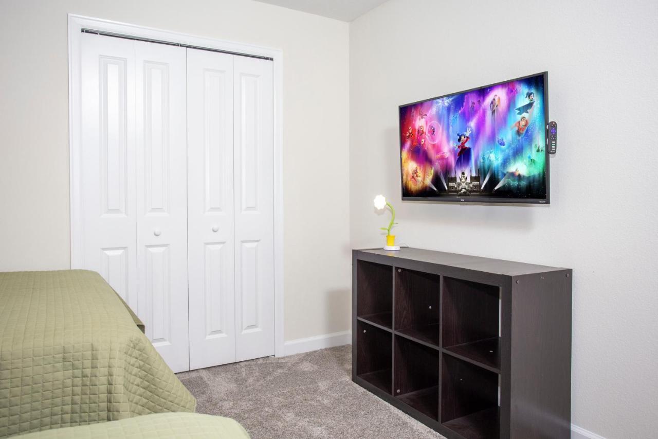 Wonderful 5 Bedroom W/ Pool Close To Disney 4801 キシミー エクステリア 写真