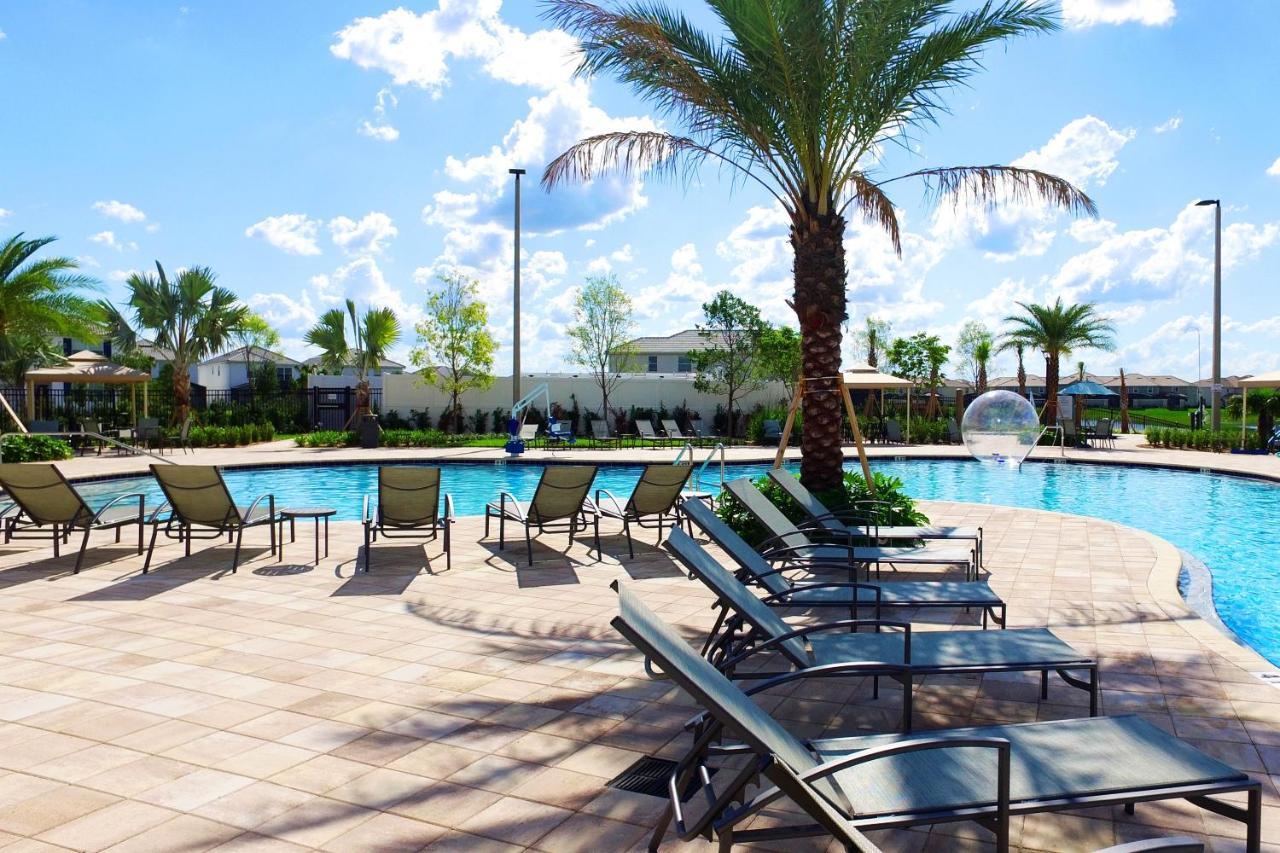 Wonderful 5 Bedroom W/ Pool Close To Disney 4801 キシミー エクステリア 写真