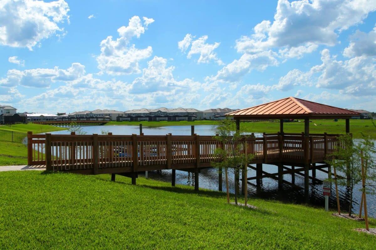 Wonderful 5 Bedroom W/ Pool Close To Disney 4801 キシミー エクステリア 写真