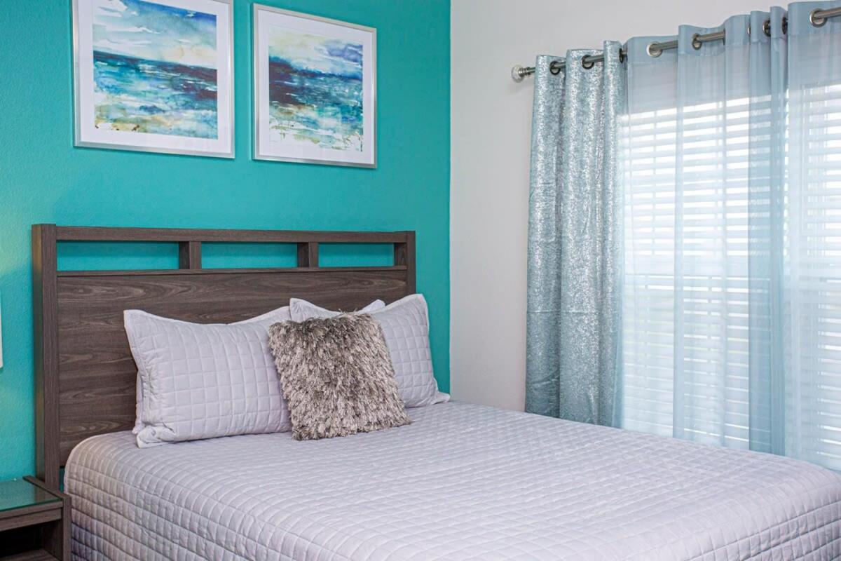 Wonderful 5 Bedroom W/ Pool Close To Disney 4801 キシミー エクステリア 写真